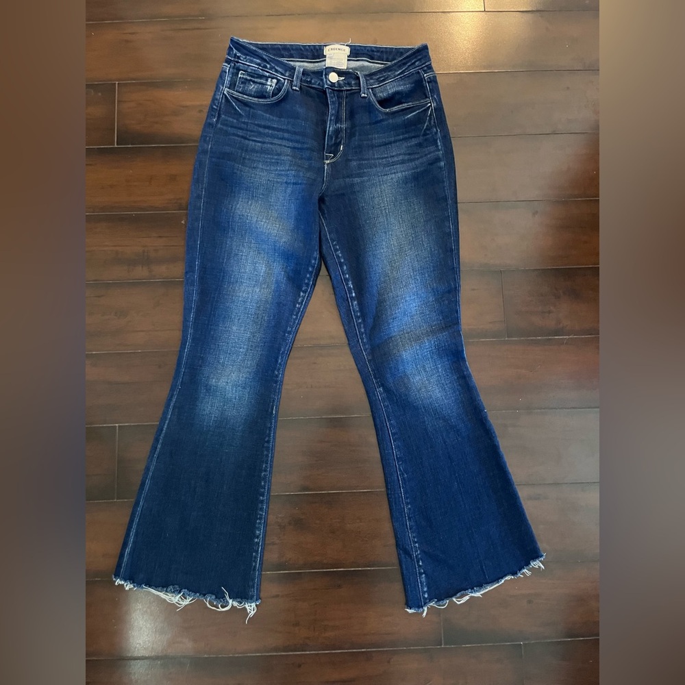 L'AGENCE  Flared Cropped Mid Rise Jeans‎ with Raw Hem Size 27